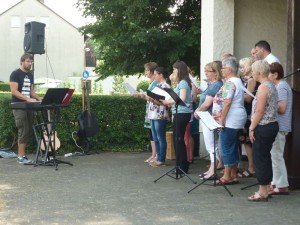 Gemeindefest-2015-Singteam-2